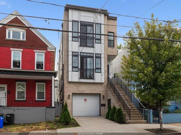 107 Orient Avenue image 1 of 50