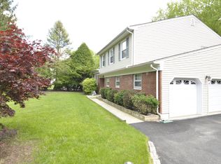 77 Forest Dr, Parsippany, NJ 07054