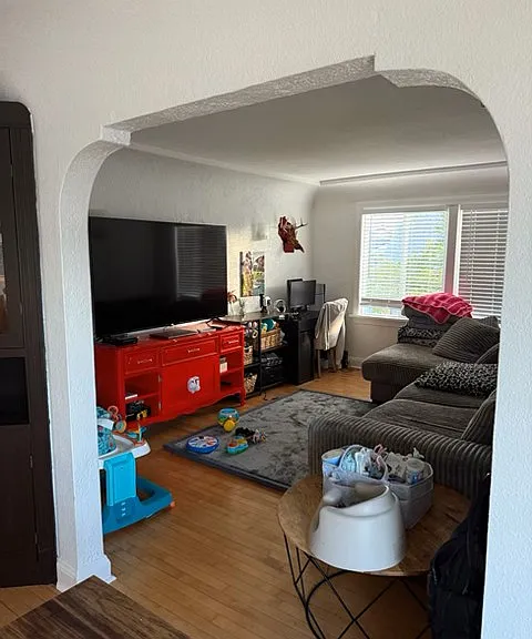 3320 S Schauer Ave #3 — Photo 20