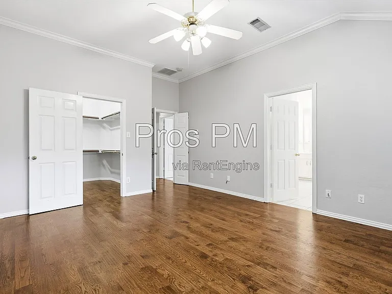 2921 Meadow Glen Dr — Photo 20