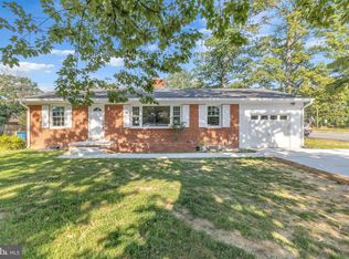6400 Inwood Dr, Springfield, VA 22150