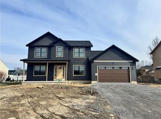 8546 Angus Path, Cicero, NY 13039