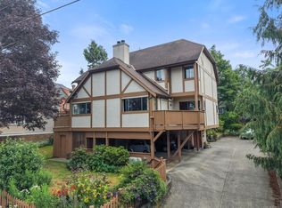 1335 Rudlin St, Victoria, BC V8V 3R9