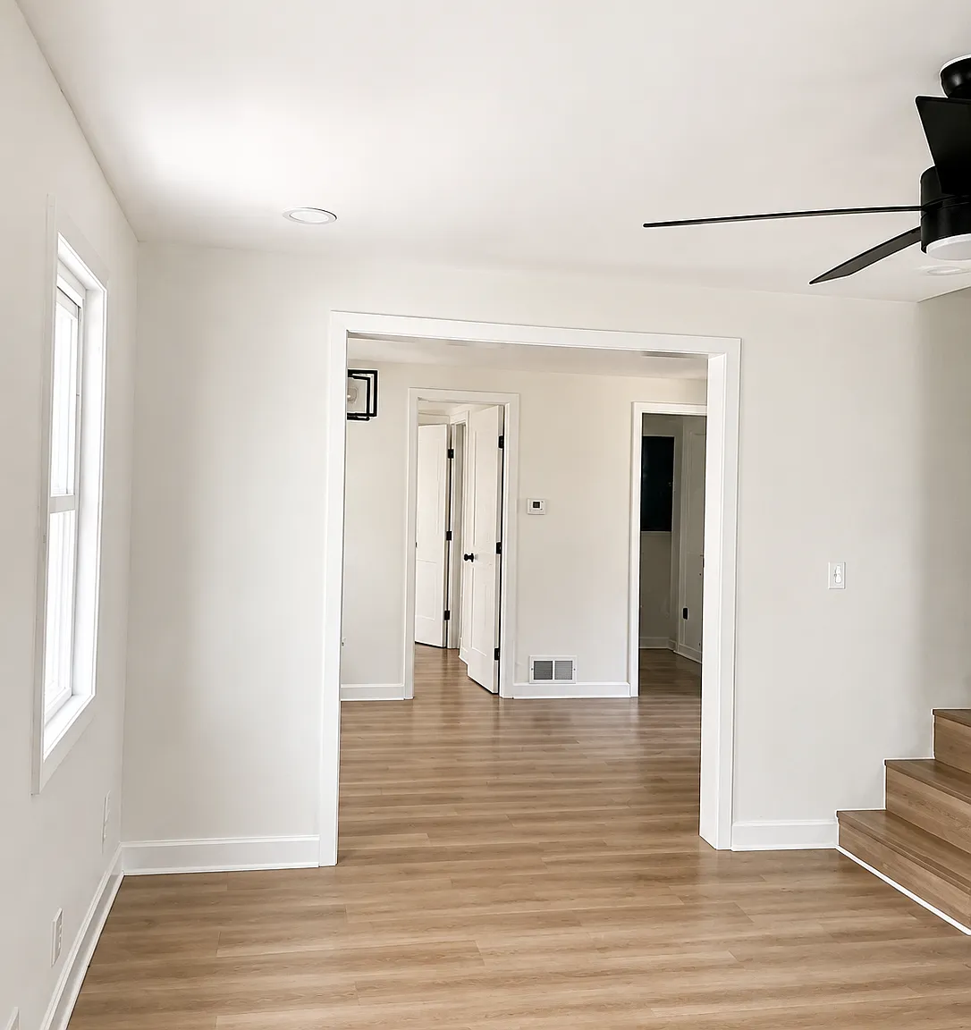 3 bed, 1195 sqft, $2,107 — Photo 1