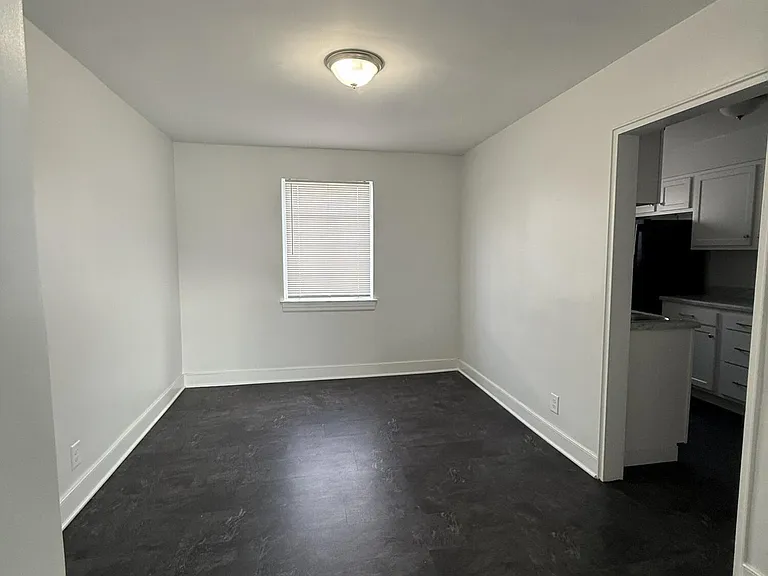 2331 Memorial Ave SW #10 — Photo 7