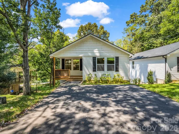 92 Lakeside Dr, Asheville, NC 28806