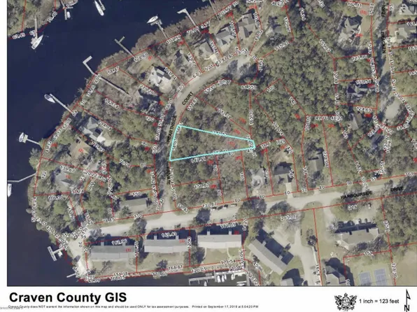 904 Hearthside Ct, New Bern, NC 28560
