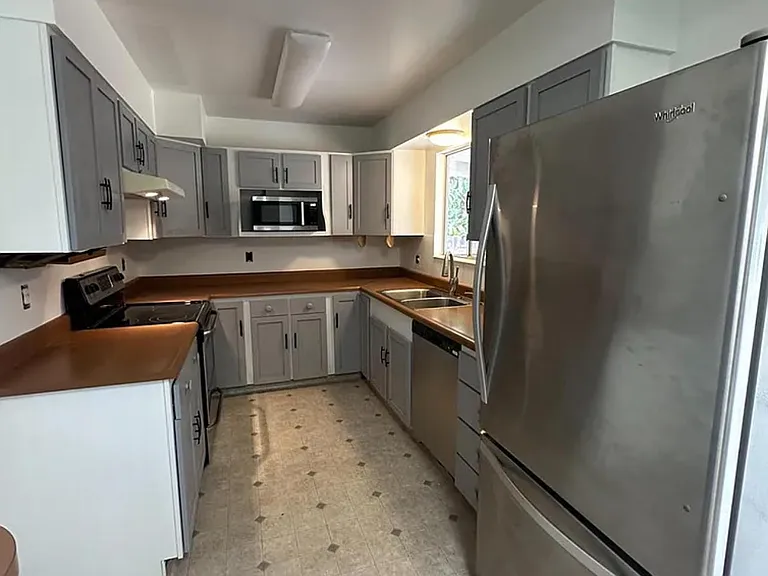 2294 Butte Ct — Photo 2