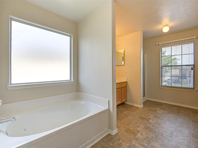 19130 Mission Fort Ln — Photo 45