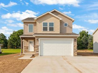 12 Gady Pines Dr, Adrian, MI 49221
