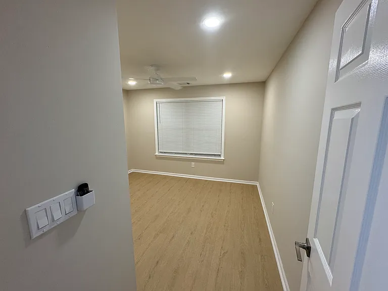 1007 Meadow Ct #1007 — Photo 6