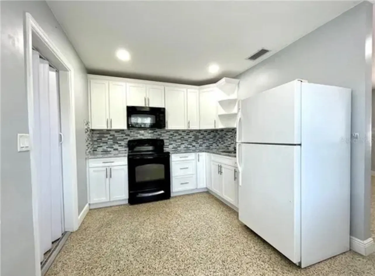 4829 Drift Tide Dr — Photo 4