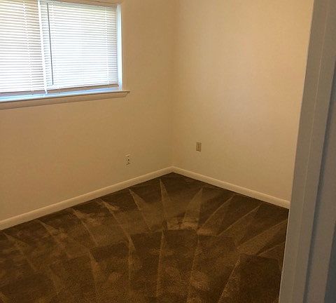 5th image of 22865 Washington St #8