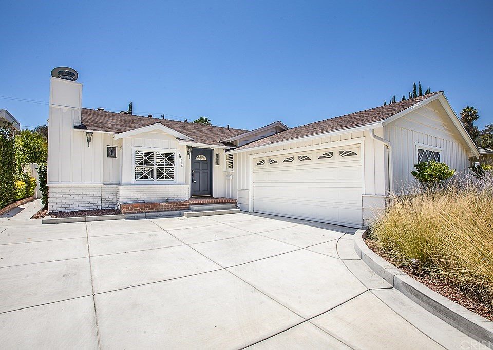1st image of 20914 Avenue San Luis