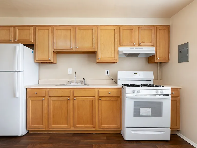 Kitchen 2