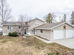 27328 Little Floyd Lake Rd, Detroit Lakes, MN 56501