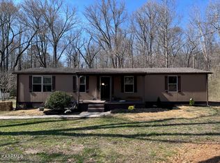 216 Woods Chapel Rd, Harriman, TN 37748