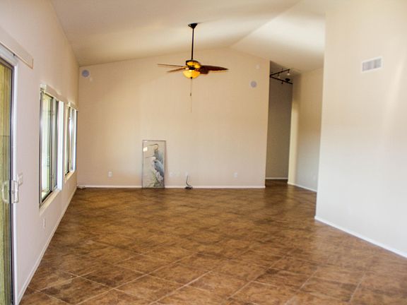 4th image of 37796 S Golf Course Dr