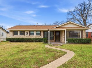 2341 Lagoon Dr, Mesquite, TX 75150