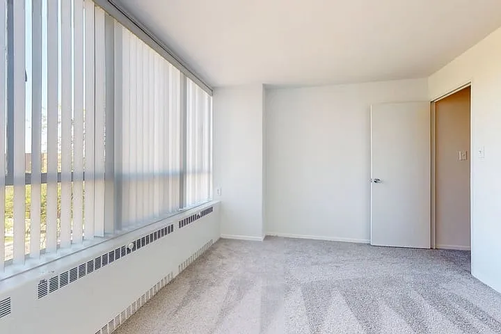 Lake Meadows Apartments — Photo 149