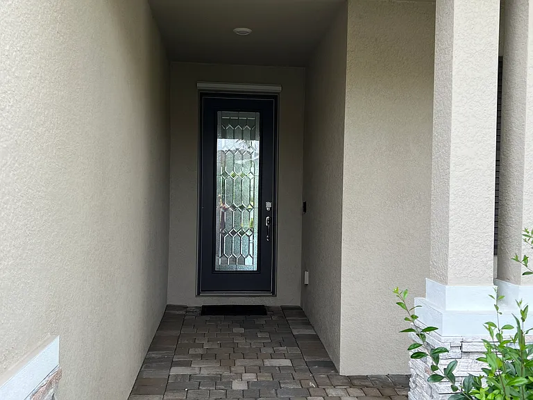 4351 Bluegrass Dr — Photo 2