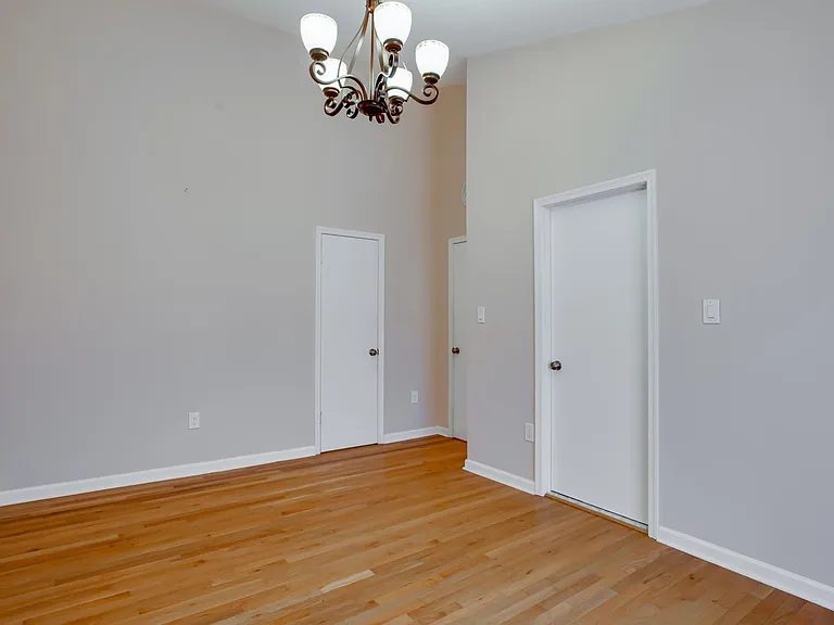 21707 Leatherleaf Cir — Photo 14