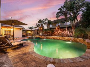 8482 Deepview Dr, Huntington Beach, CA 92646