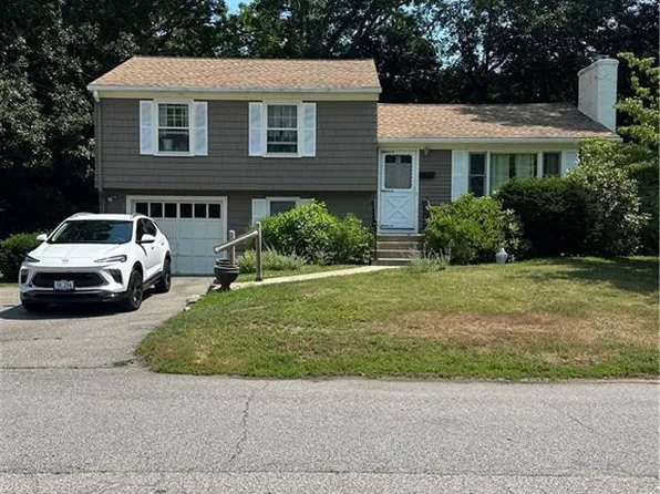 181 Brookside Dr, North Kingstown, RI 02852
