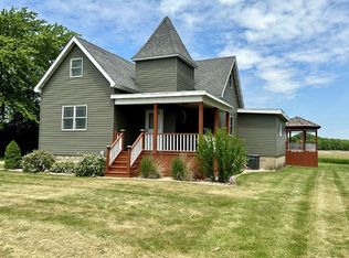 33749 E 2900 North Rd, Dwight, IL 60420