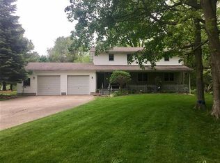 1917 Seminary Rd, Milan, OH 44846