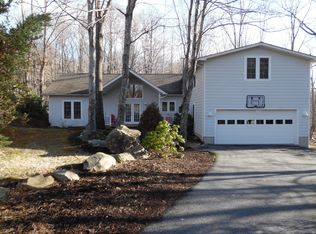 241 Woodwinds Dr, Banner Elk, NC 28604