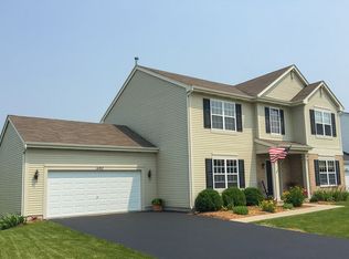 1482 Farmstead Ln, Dekalb, IL 60115