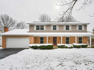 966 Merrimac Cir, Naperville, IL 60540