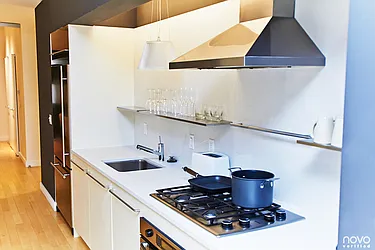 Rented by Azulay Group