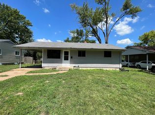 10721 Spring Garden Dr, Saint Louis, MO 63137