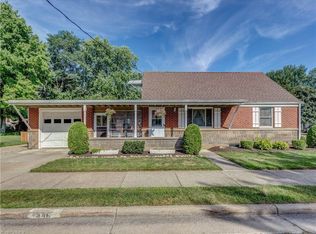 446 Hillcrest Ave NW, North Canton, OH