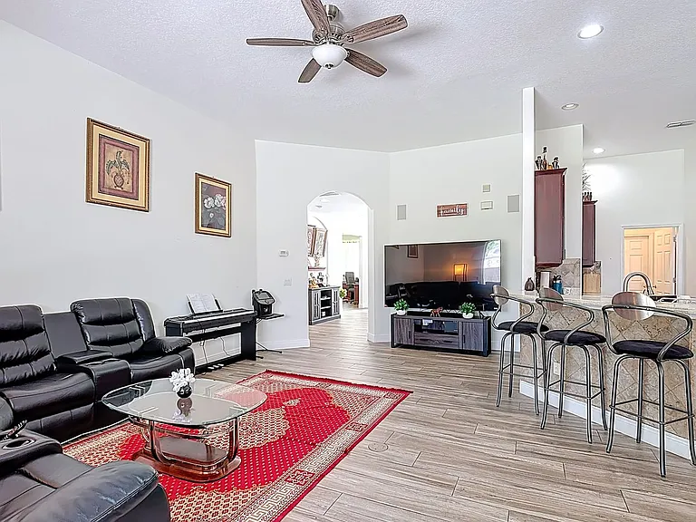 3141 Conrad Ct — Photo 4