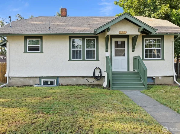 1228 E Alder Street, Walla Walla, WA 99362
