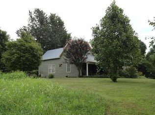 3892 Dutch Valley Rd, Clinton, TN 37716