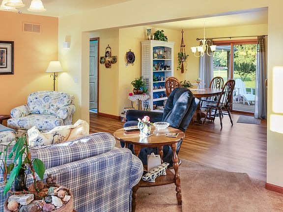 3rd image of 12985 Coral Ln