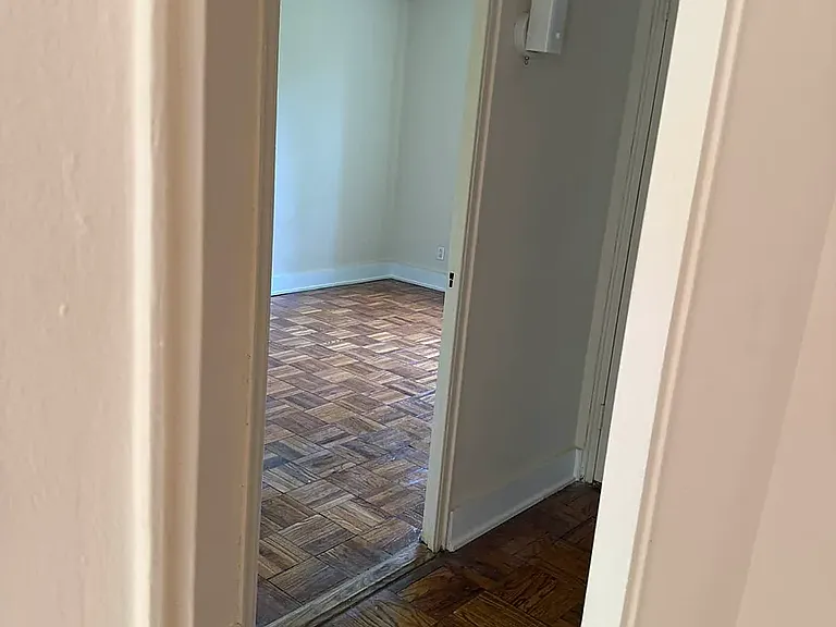 192-45B 71st Cres #2C — Photo 6