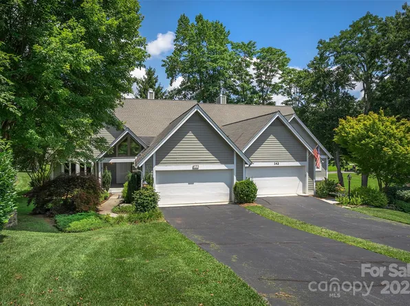 144 Overlook Dr, Flat Rock, NC 28731