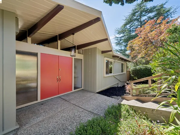 6040 Chelton Dr, Oakland, CA 94611