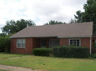 500 E Chickasaw St, Marietta, OK 73448