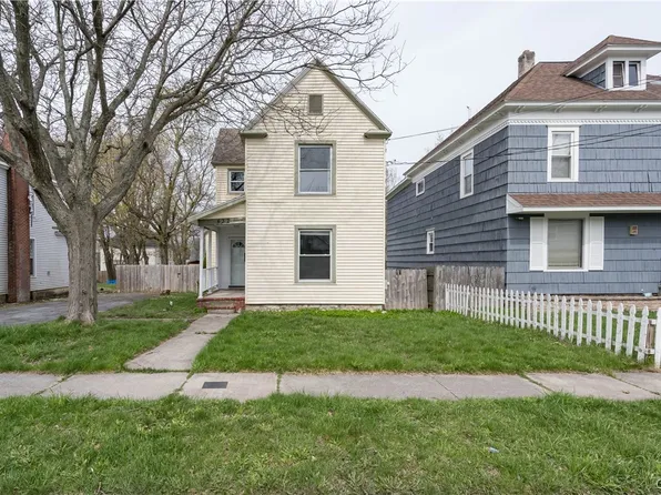 432 S Hamilton St, Watertown, NY 13601