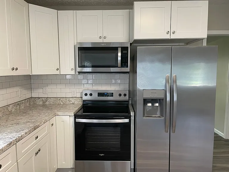 2537 Fair Dr — Photo 5