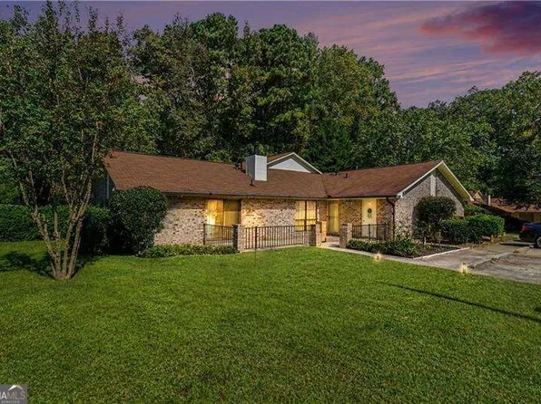 1238 Shannon Way SW, Marietta, GA 30008