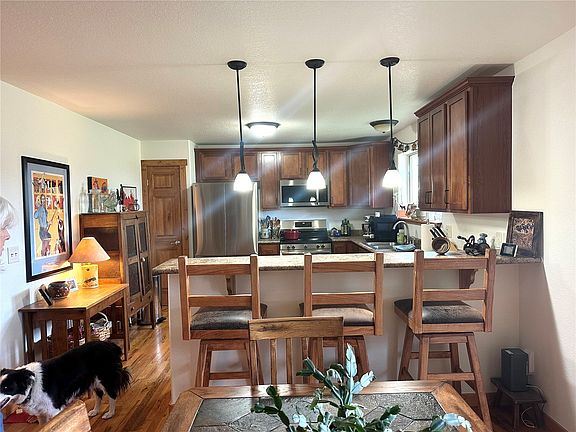 5th image of 127 Oak Ridge Circle UNIT 203