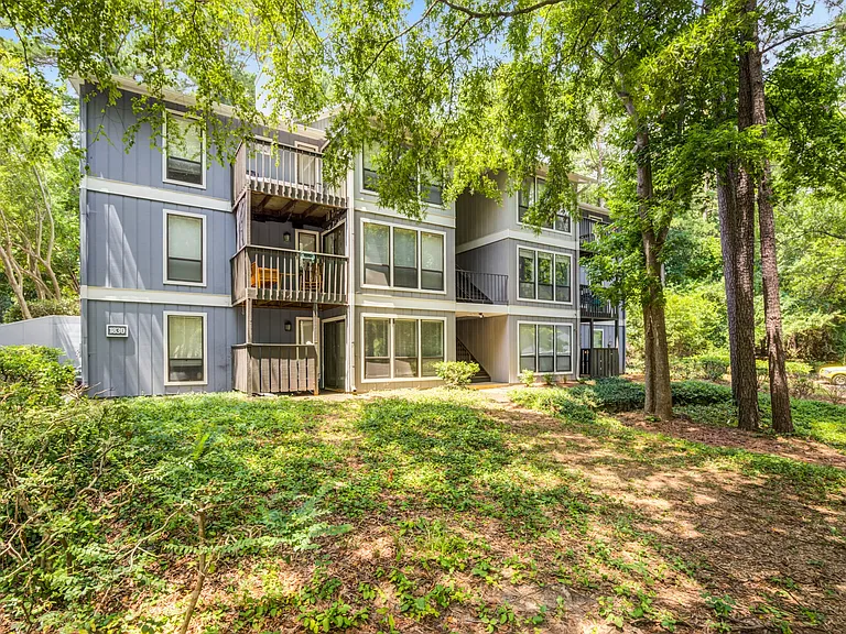 Remington Place — Photo 12