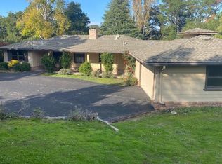 620 Barbara Way, Hillsborough, CA 94010